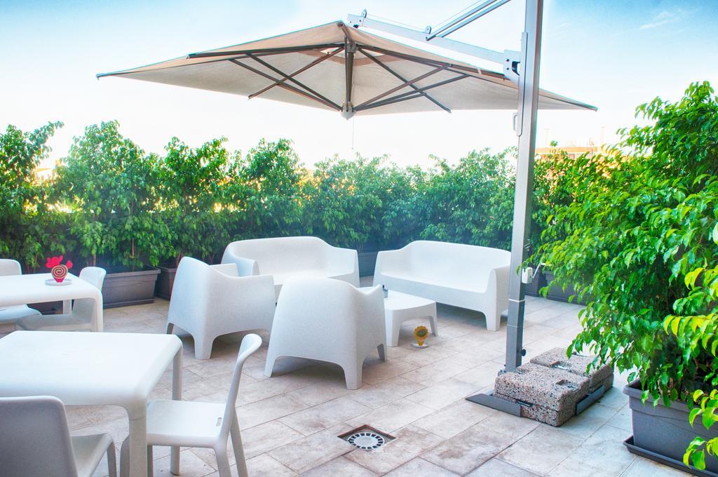 Four Rooms Guesthouse Oristano Exterior foto